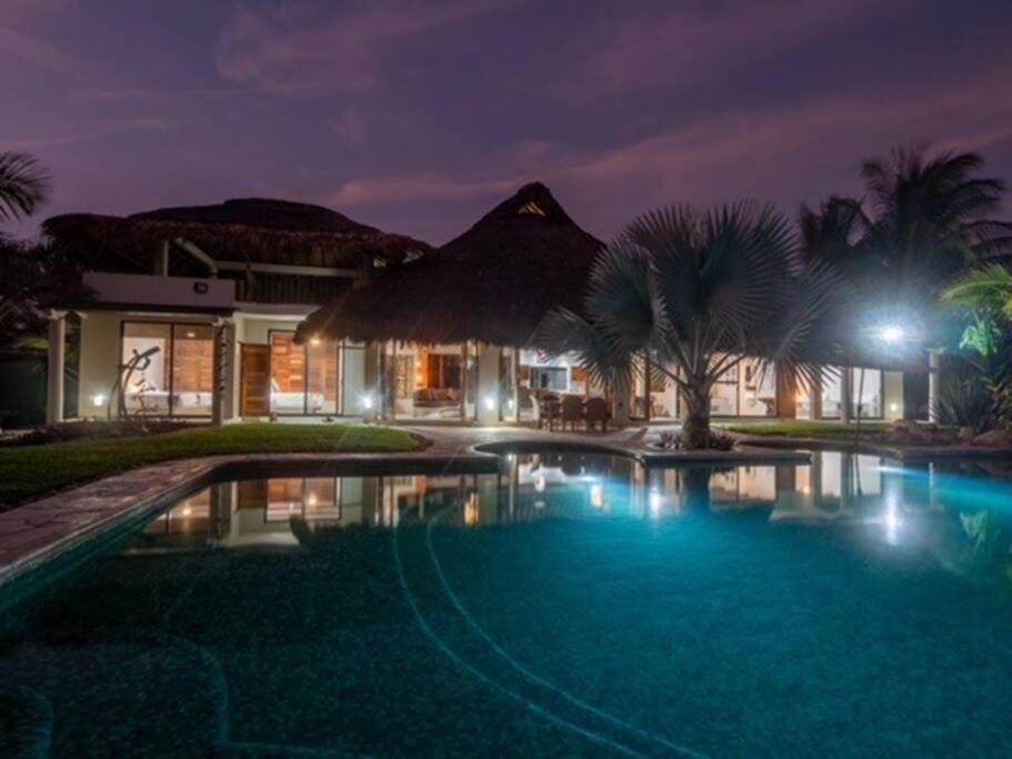 Villa De Las Rocas プエルト・エスコンディード エクステリア 写真